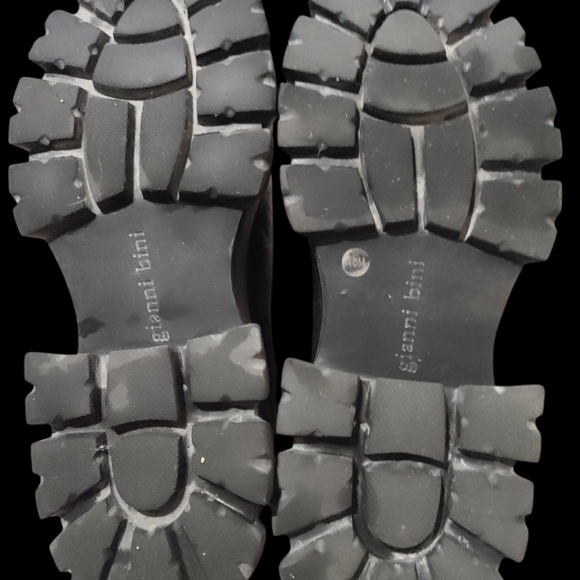 Gianni Bini Black Ankle Boots - Picture 8 of 8